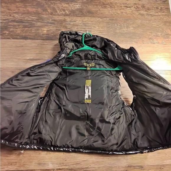 Taxi Stylish Women's Colorblock Vest - Black, Blue, and White - Picture 6 of 10